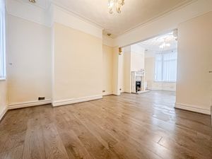 Photo 5- click for photo gallery